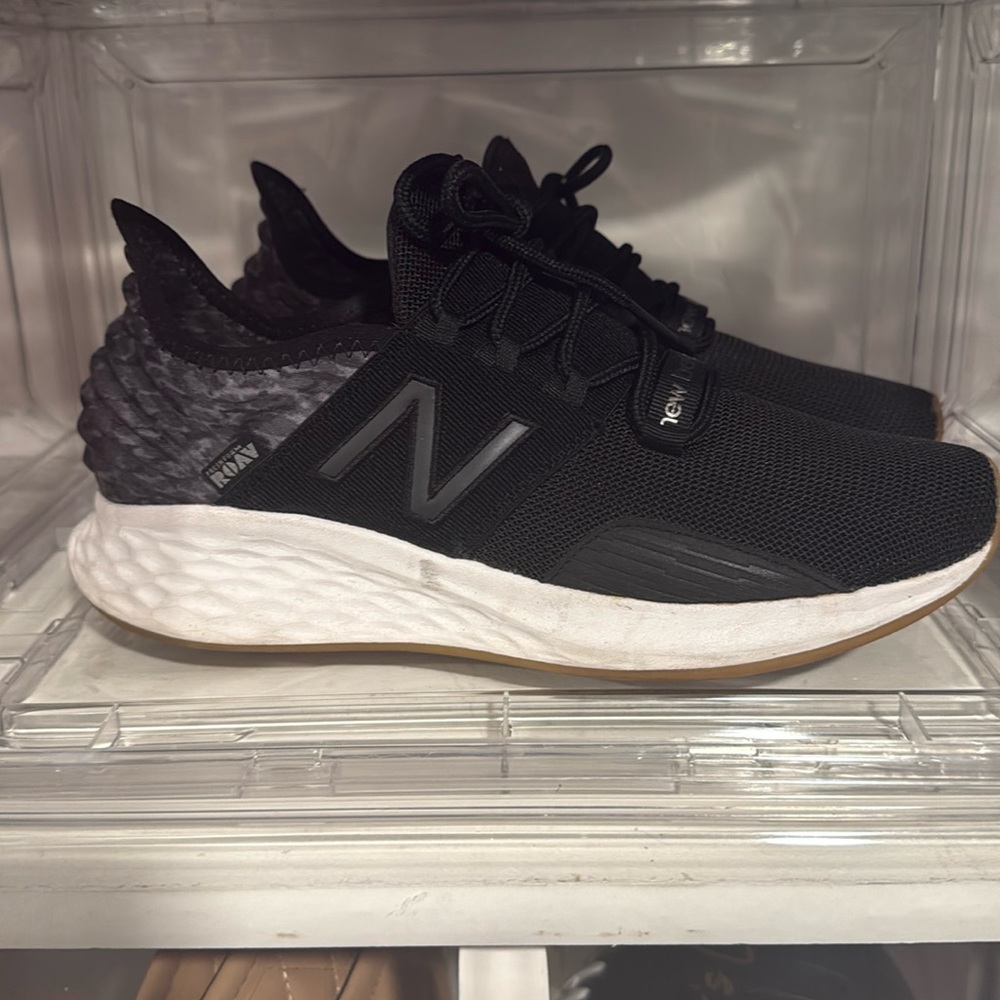 FRESH FOAM ROAV
